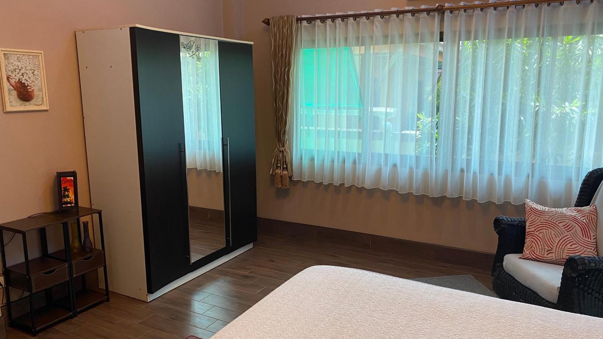 Big Comfortable Villa Na Chom Thian Buitenkant foto