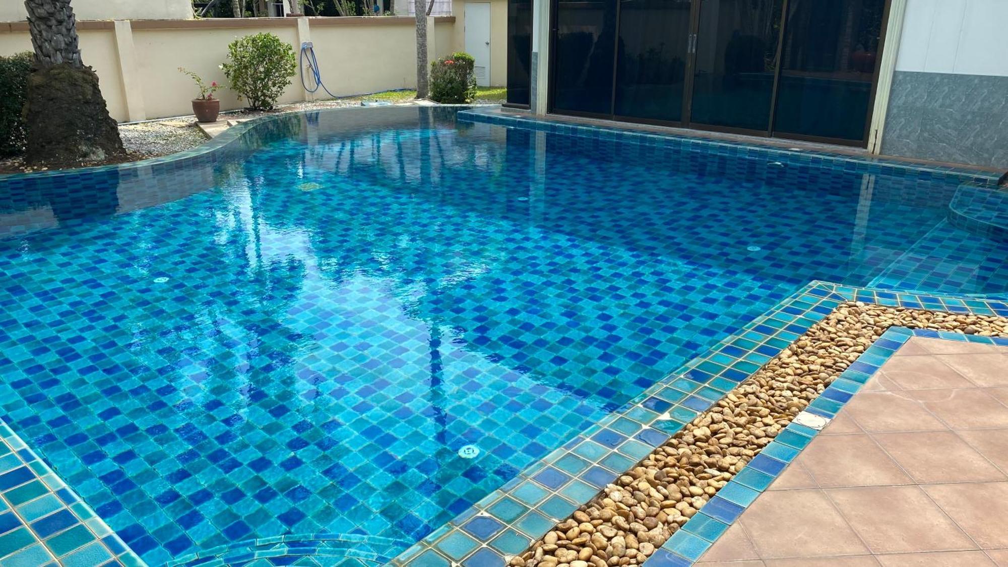 Big Comfortable Villa Na Chom Thian Buitenkant foto
